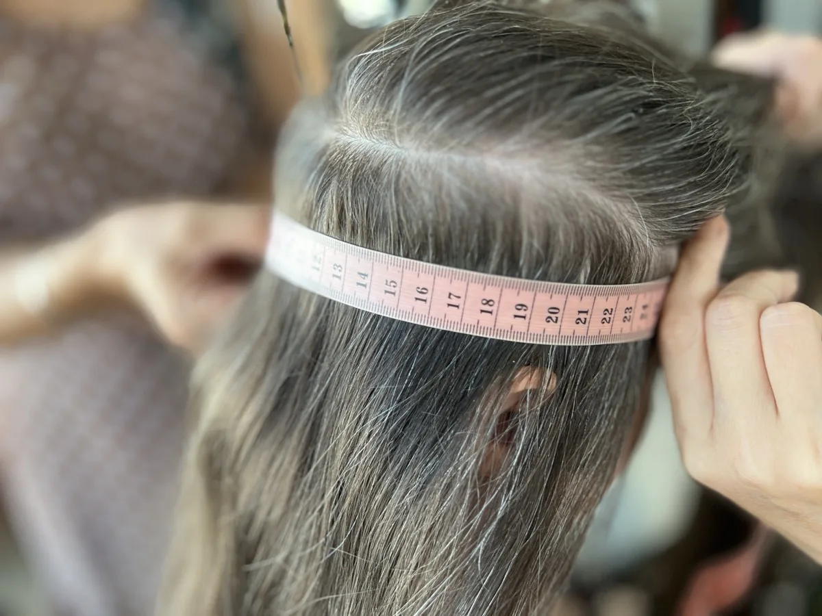 Profesyonel Butterfly Weft uygulaması sonrası doğal geçiş.